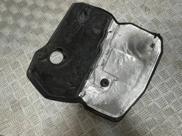 Couvercle Supérieur Moteur Mercedes E-Class W213 2.0D image 6