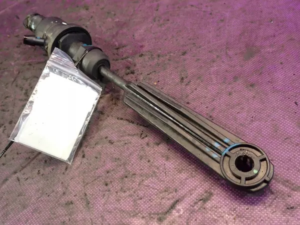 Bomba de embreagem Renault OE 30 61 000 09R image 5