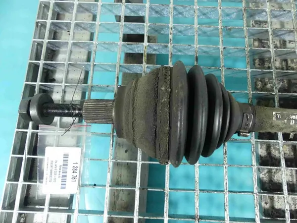 Vänster halvaxel VW Jetta V 2.5 Automat OEM image 2