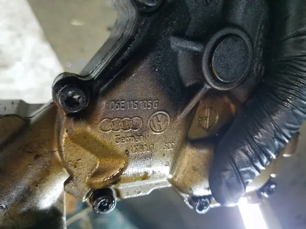 Bomba de aceite OEM 06E115105G para Audi A4 B7 3.2 FSI image 5