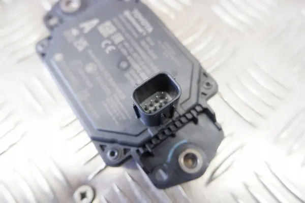 Radar Distronic OEM 88210-0D010 für Yaris Cross 21- image 3