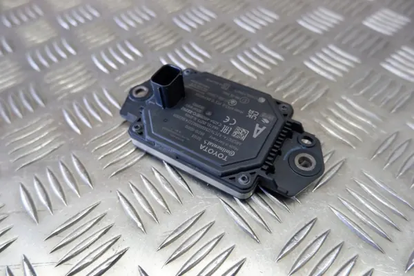 Radar Distronic OEM 88210-0D010 für Yaris Cross 21- image 4