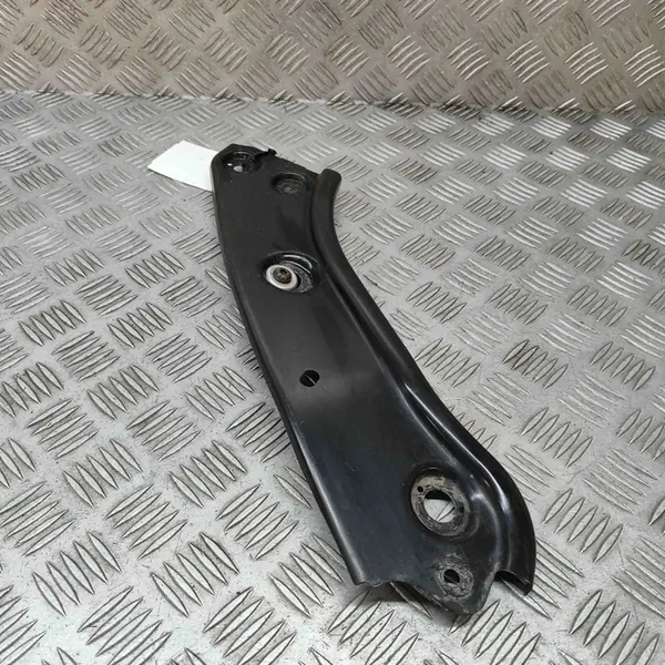 Soporte de faro delantero izquierdo VW CADDY III VARIANT image 3