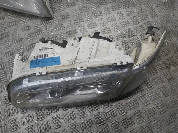 Volvo V40 I Lift Etuvasen + Oikean Valot + Vilkut image 3