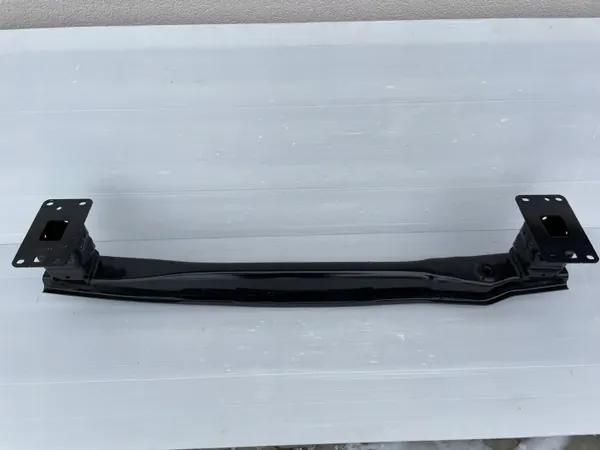 Viga parachoques trasero Audi Q3 OEM 83A807309A Usado image 5