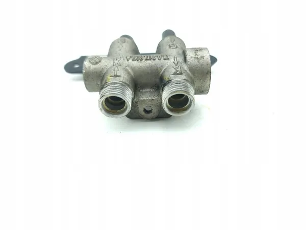 Conducto refrigerante aceite Bentley Flying Spur 2006 OEM 7L0317027A image 5