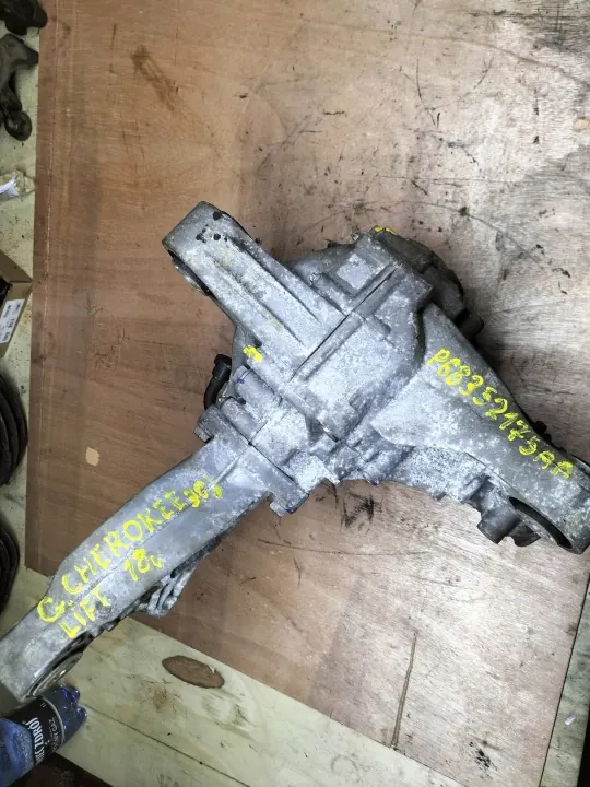 Redutor OEM P68352175AA para Jeep Grand Cherokee WK2 image 6