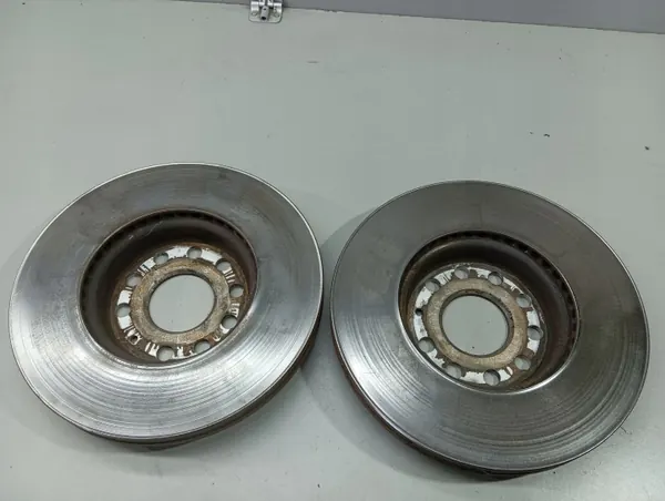 OEM Bremscheiben & Beläge Vorderachse Audi A3 8P 2.0 TDI image 4