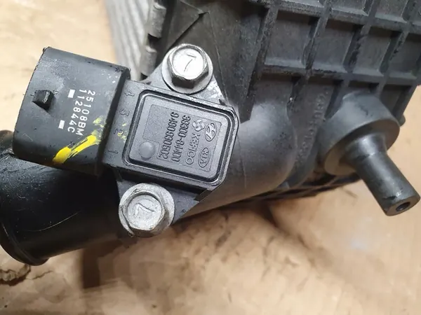 INTERCOOLER KIA SPORTAGE III 1.7 CRDI image 2