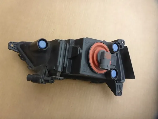 Farol Halógeno Direito Skoda Fabia IV image 5