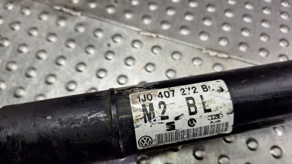 Höger framhalvaxel OEM S26372730 för VW Golf IV image 5