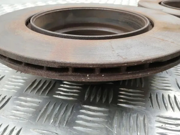 BMW X5 E70 Achter remschijf OEM RZV76721 image 7