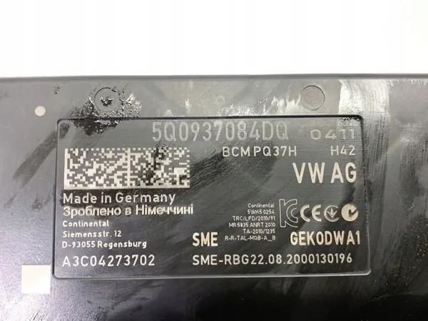 Module Confort OEM 5Q0937084DQ pour Skoda Superb III image 4