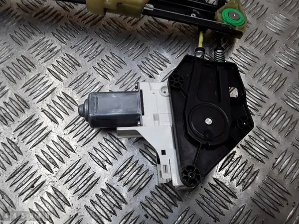 Régulateur de vitre Audi A1 OEM 8X3837462A image 6