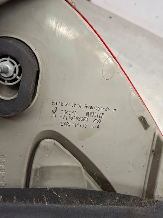 MERCEDES W211 LIFT rechter achterlicht LED A2118202664 image 3