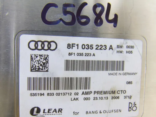 Bang & Olufsen Vahvistin OEM 8F1035223A Audi A5/S5/RS5:lle image 3