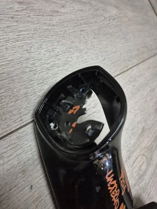 Base de rétroviseur droit McLaren 720S OEM 14AA674CP image 7