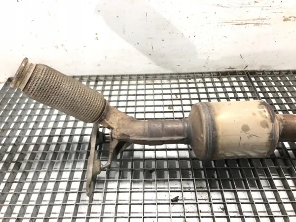 Katalysator OEM 05L131701K für VW Caddy 2.0 image 4