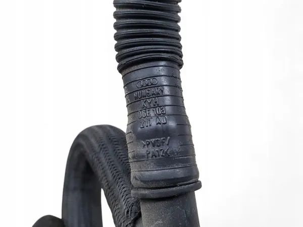 Venttiililetku Porsche Cayenne (92A) 06E103217AD image 6