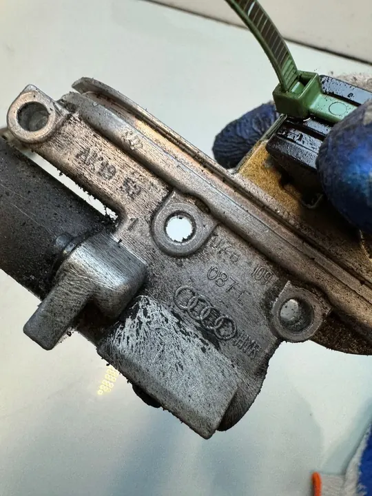 Tensor de corrente de distribuição Audi A6 C5 2.4 V6 image 4