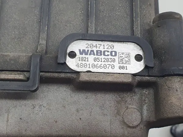 Válvula Moduladora Travão EBS OEM 2047120 para DAF XF 106 image 3