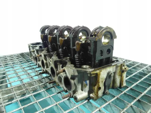 Mercedes Cylinderhuvud OEM 266940 för W245 1.7L image 2