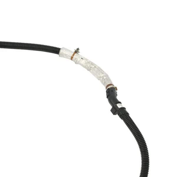 Cable Alternador B+ BMW OEM 8483816 - Usado image 4