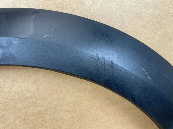 OEM VASASSA 8W9853717 Kotflügelleiste Links Vorne Audi A4 image 4