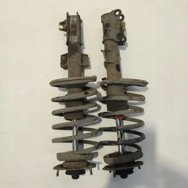 OEM 8667248A Etujousi Volvo S60:lle image 2