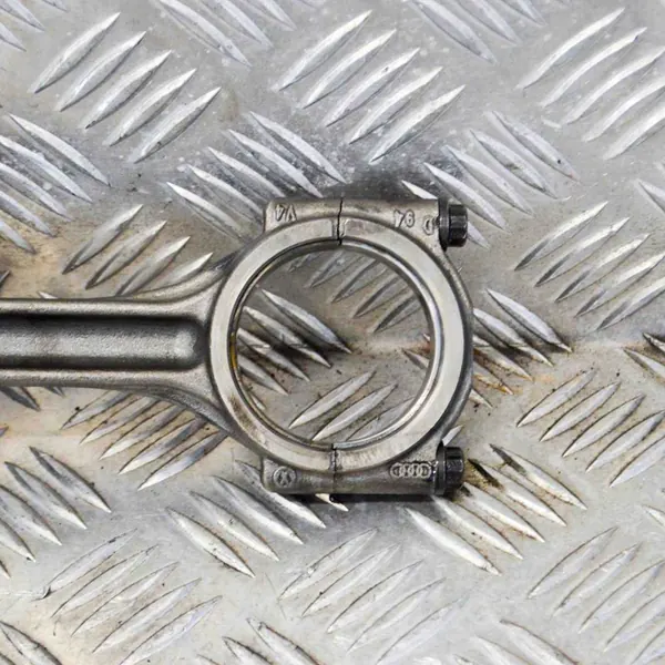 Kolv VW Passat B8 2.0L 110kw 2016 OEM 04L107065A image 5