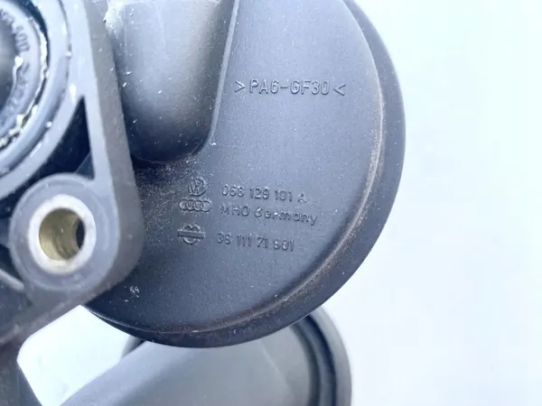 VW LT 2.5TDI Oljetank med ventil image 6