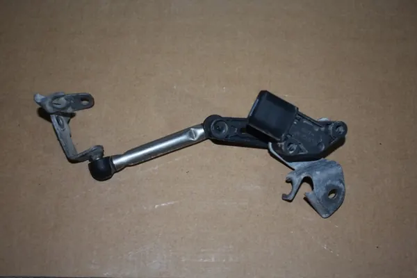 Sensor de Nivel Trasero Izquierdo OEM 971571555554M0907503 image 2