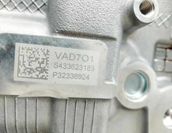Gebrauchter Volvo B420T5 2.0L Benzinmotor 140kW 2022 image 7