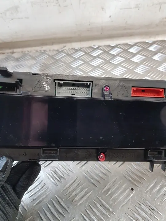 Nopeusmittari P8200365608B Renault Scenic II 1.6 16V image 5