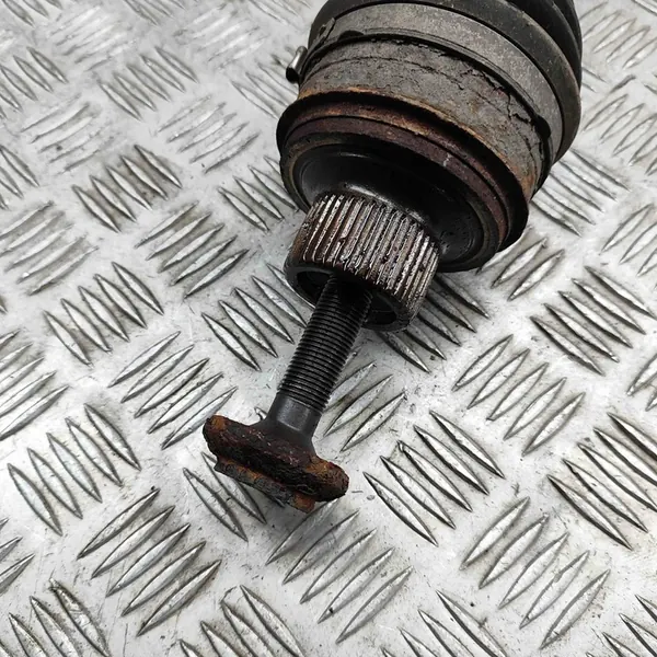 Arbre de transmission avant droit PORSCHE MACAN 3.0L Diesel image 5