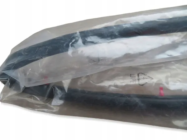 Joint de capot Toyota Yaris P21 OEM 53383K0010 image 3