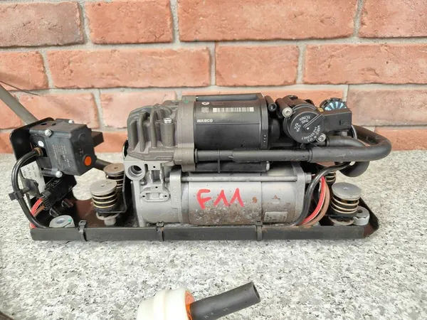 Compressore sospensione BMW 6794465 image 2