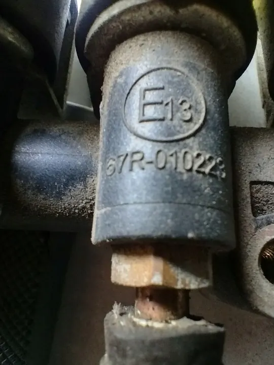 Rampa de injetores GPL OEM 67R010223 - MTM Usado image 3