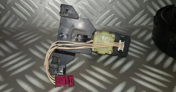 BMW E60 E61 E63 Airbag Stuurwielband 6911515 image 6