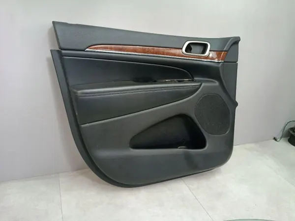 Jeep OE 1GS681X9AJ Vasen Etuoven Panelointi image 3