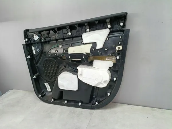 Jeep OE 1GS681X9AJ Vasen Etuoven Panelointi image 7