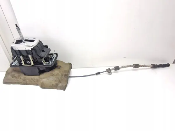 Audi A8 S8 D3 Vaihteenvalitsin OEM 4E1713041AR image 2