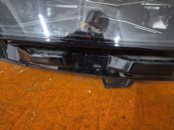 AUDI A5 S5 RS5 16- Faro Derecho USA 8W6941086B image 3