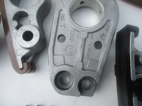 BENTLEY AUDI S6 RS6 S8 4.0 TFSI Komplett Kamremset image 9