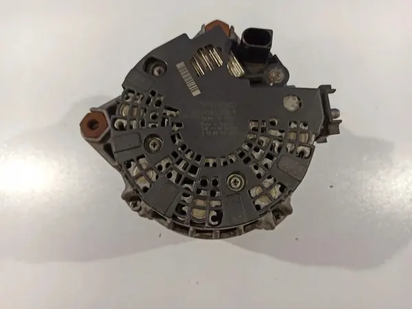 Vaihtovirtageneraattori Volvo XC90 II 2.0L image 2
