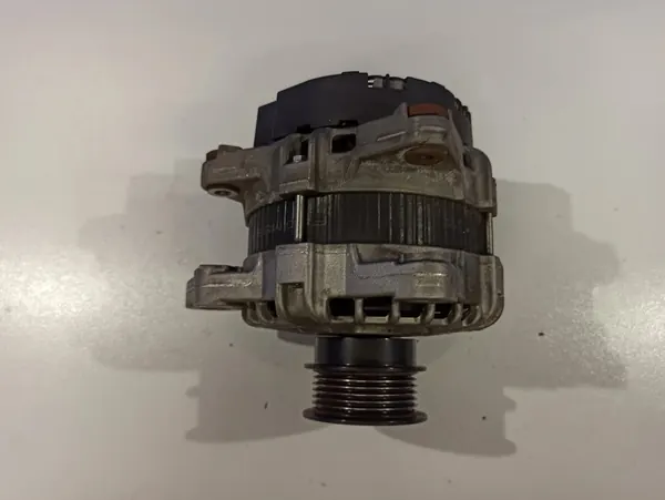 Vaihtovirtageneraattori Volvo XC90 II 2.0L image 3