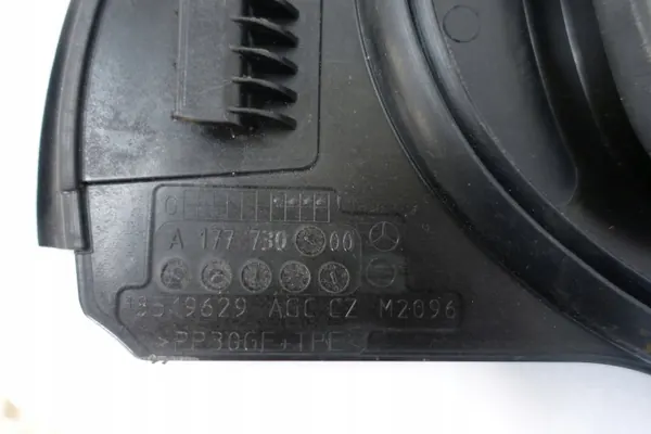 Mercedes A-klasse W177 achter rechter deur glas OEM A17773000 image 5