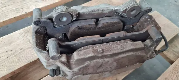 Audi A6 A7 Etujarrusatula 8W0 615 108D image 9