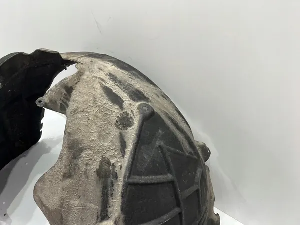 AUDI A6 C8 Front Left Wheel Arch 4K0821171M 4K0853887E image 5