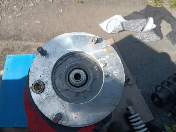 Amortecedor dianteiro esquerdo Land Rover Sport L494 OEM 22277028 image 7